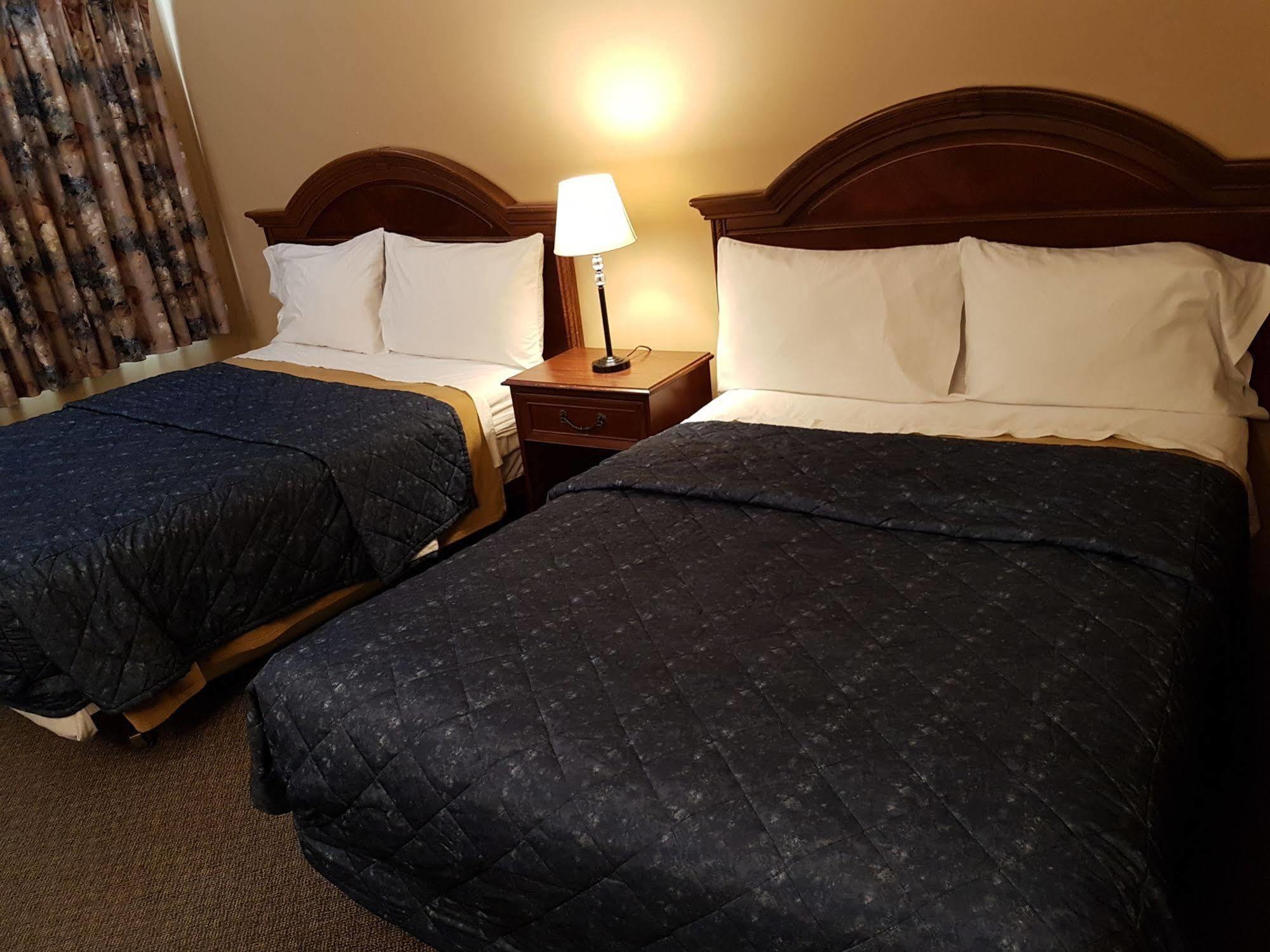 ميناء كولبورن Capri Motel المظهر الخارجي الصورة
